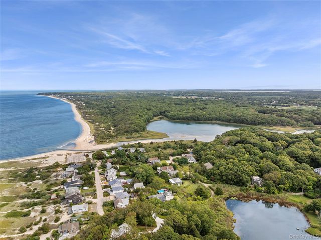 155 2nd Avenue, Peconic, NY 11958