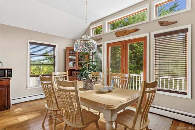 155 2nd Avenue, Peconic, NY 11958