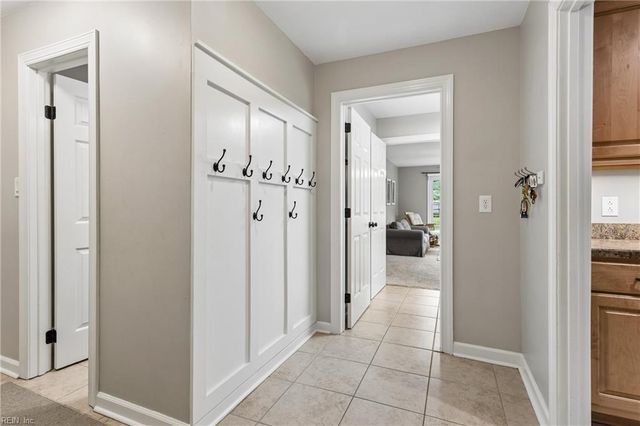 124 Camelot CRES, Yorktown, VA 23693