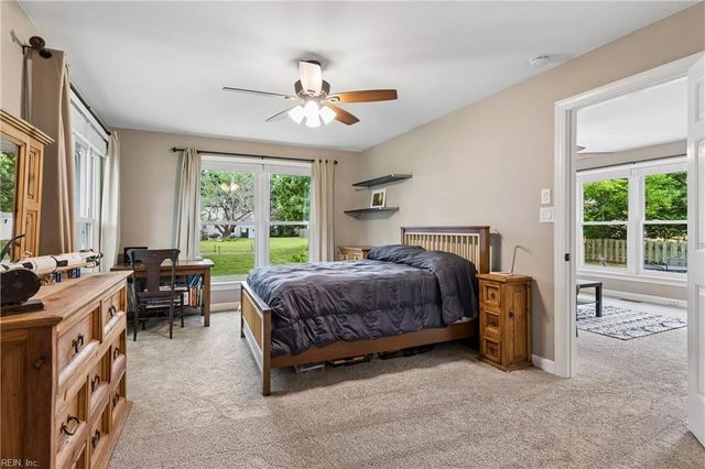 124 Camelot CRES, Yorktown, VA 23693