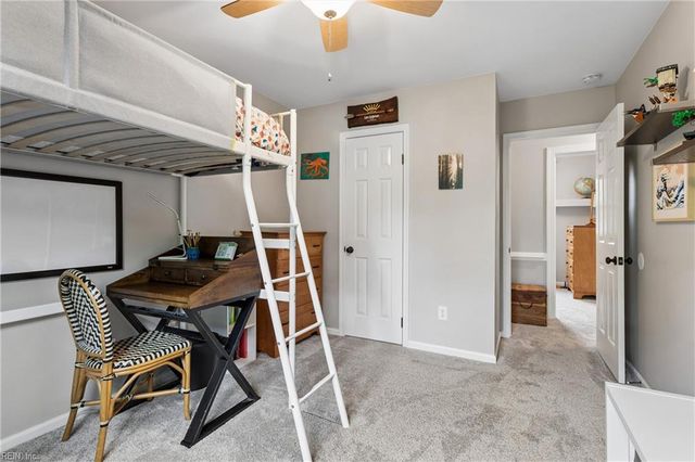 124 Camelot CRES, Yorktown, VA 23693