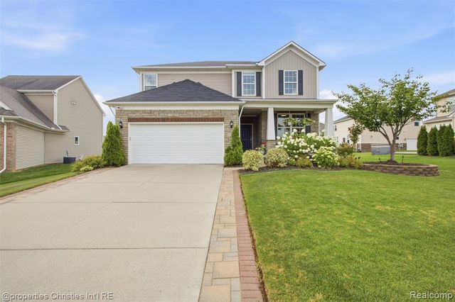 57909 Cider Mill Drive, New Hudson, MI 48165