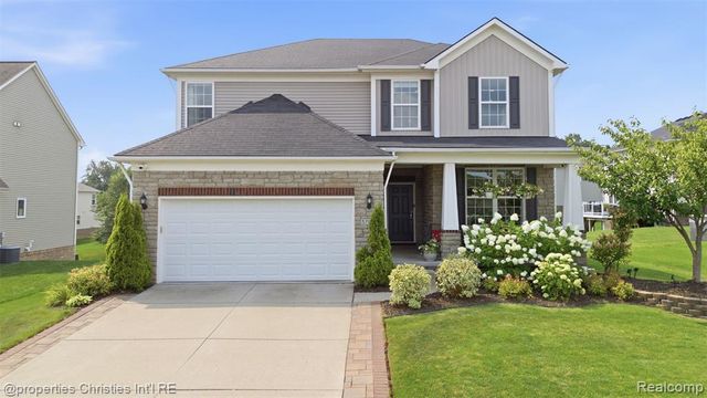 57909 Cider Mill Drive, New Hudson, MI 48165