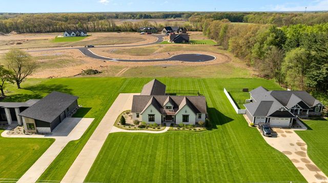 10700 Adams Road, Granger, IN 46530