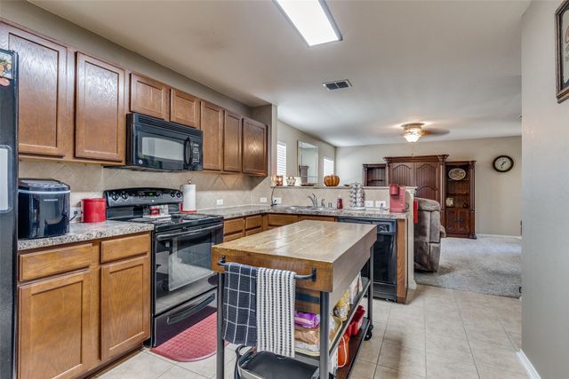 9009 Quarry Ridge Trail, Fort Worth, TX 76244