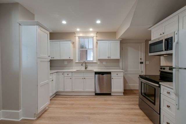 3735 Central Ave A1, Nashville, TN 37205