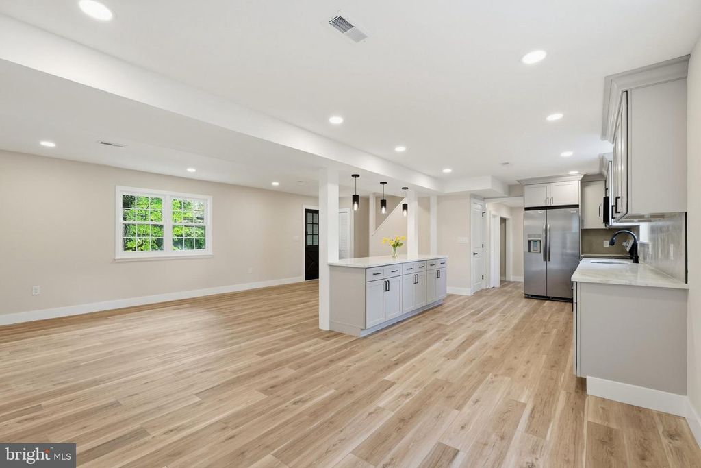 1090 HIGHLAND AVE #, ABINGTON, PA 19001 — photo 2