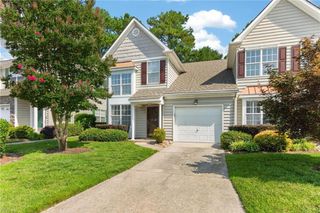 504 Sawgrass LN, Portsmouth, VA 23703