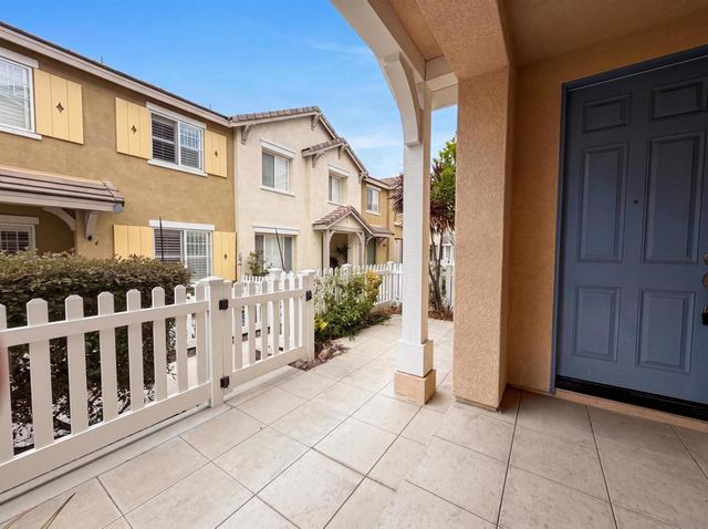 1438 Trouville 4, Chula Vista, CA 91913