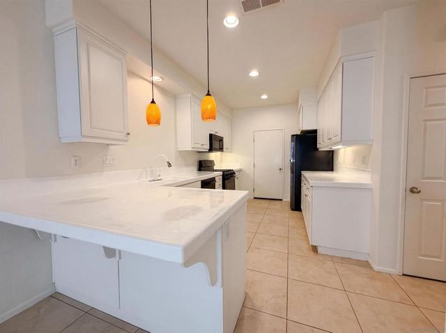 1438 Trouville 4, Chula Vista, CA 91913