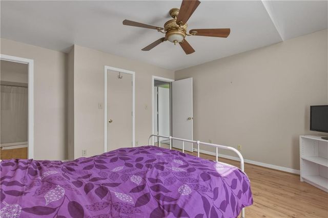 226 Island Cove CT C, Hampton, VA 23669