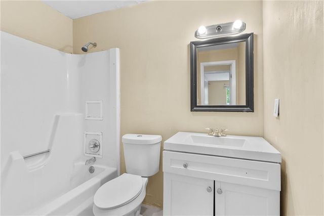 115 Camelot Drive, Atlanta, GA 30349