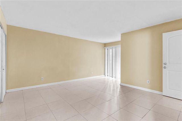 115 Camelot Drive, Atlanta, GA 30349