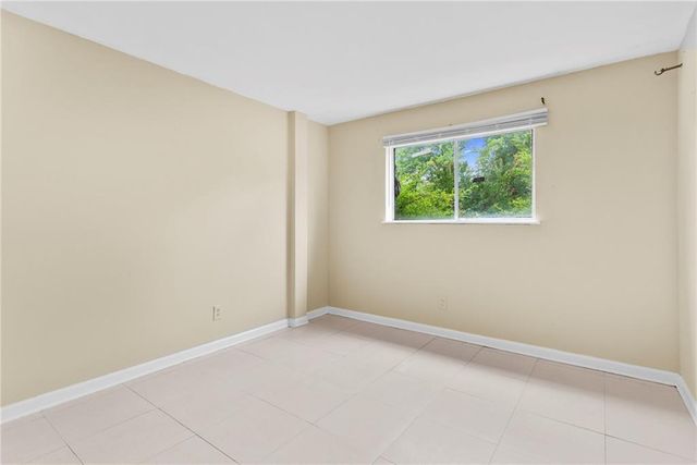 115 Camelot Drive, Atlanta, GA 30349