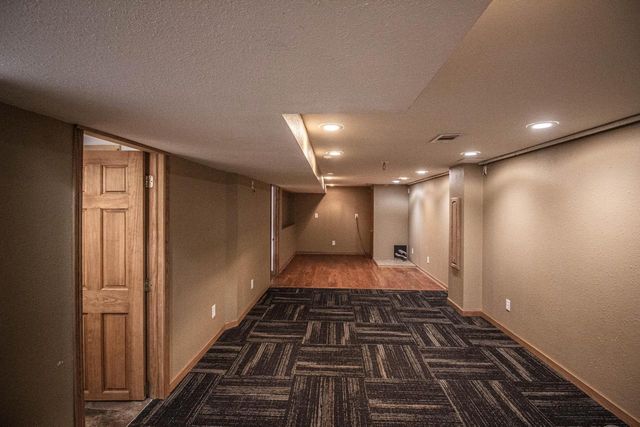 1489 Birch DRIVE, Waukesha, WI 53188