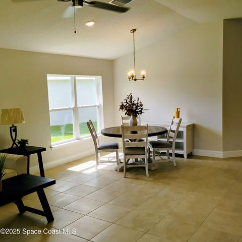 1128 Soleway Avenue NW, Palm Bay, FL 32907