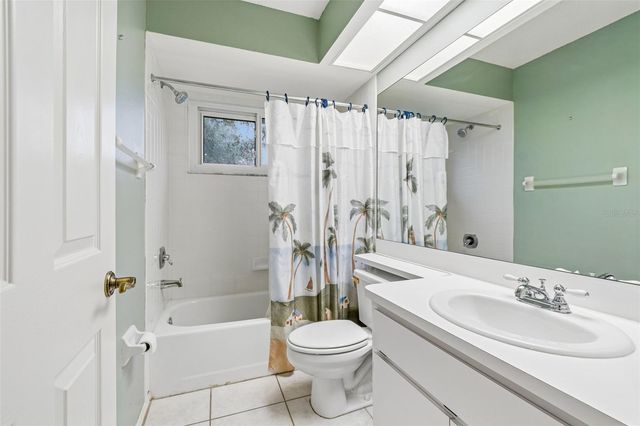 1128 MAINSAIL DRIVE, Tarpon Springs, FL 34689