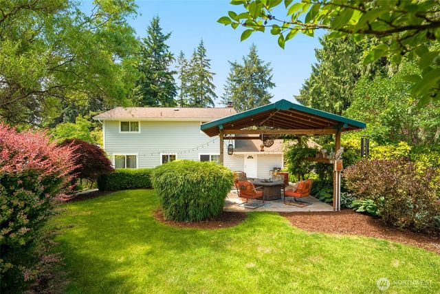 41604 218th Ave SE, Enumclaw, WA 98022