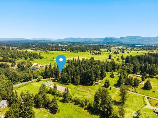 41604 218th Ave SE, Enumclaw, WA 98022