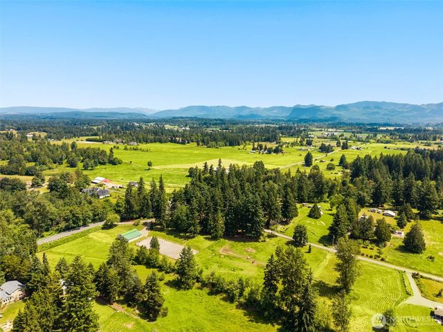 41604 218th Ave SE, Enumclaw, WA 98022