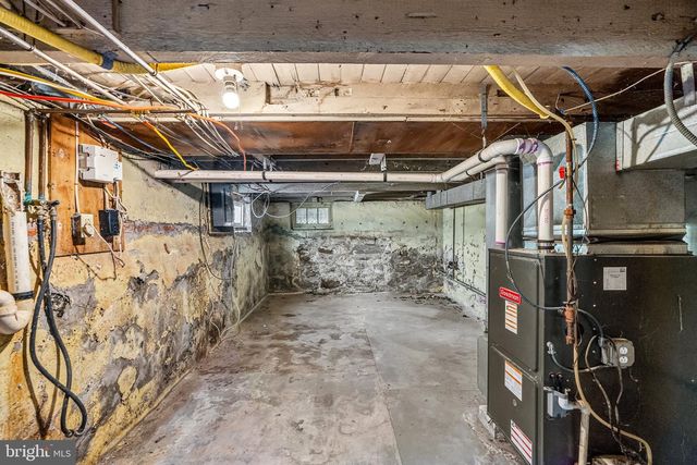 97 CHESTNUT ST, Salem, NJ 08079