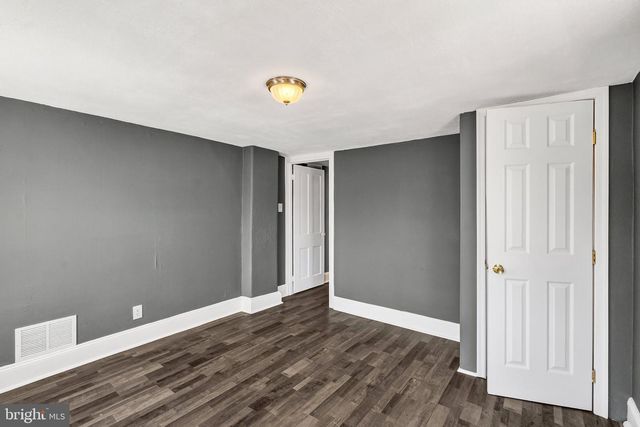 97 CHESTNUT ST, Salem, NJ 08079