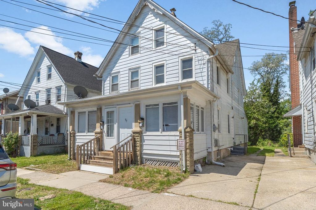 97 CHESTNUT ST, Salem, NJ 08079