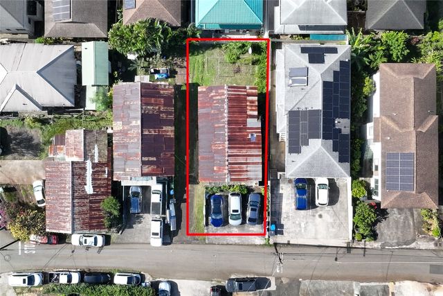 911 Luka Street, Honolulu, HI 96817
