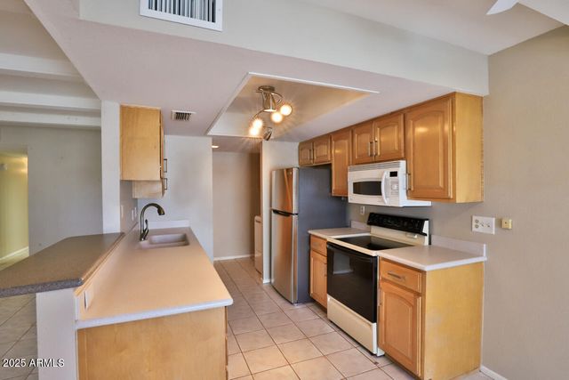 7713 E Luke Lane, Scottsdale, AZ 85250