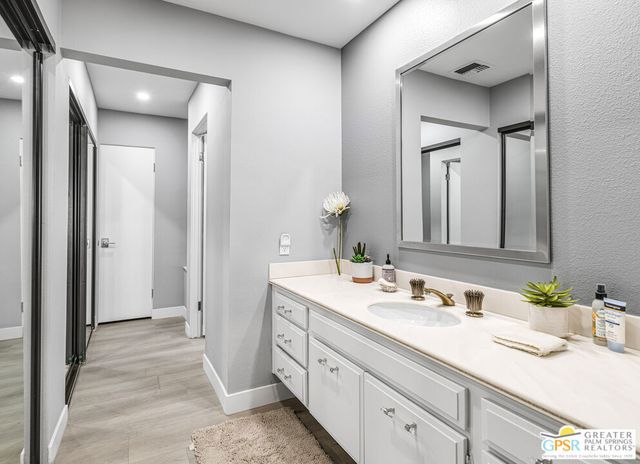3600 E Bogert Trail B, Palm Springs, CA 92264