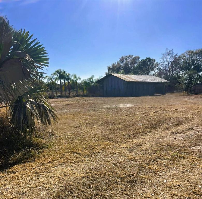 BROOKS ROAD, Frostproof, FL 33843