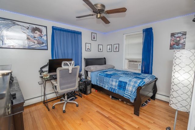109 Fordson Ave, Cranston, RI 02910
