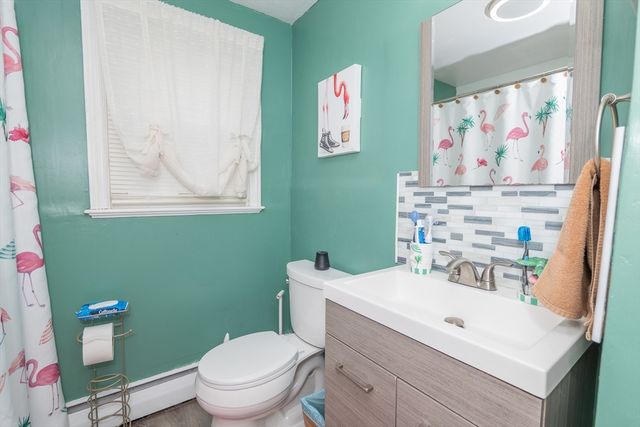 109 Fordson Ave, Cranston, RI 02910