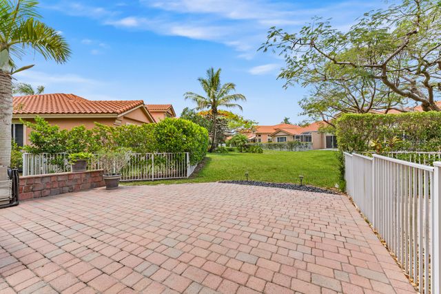 12585 NW 56th Drive, Coral Springs, FL 33076