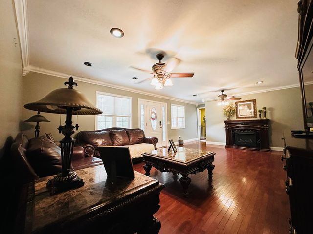 174 Collins Gibson Road, Manchester, KY 40962
