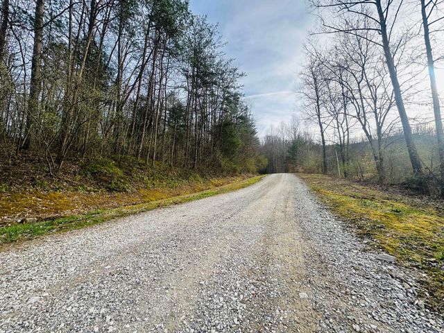 174 Collins Gibson Road, Manchester, KY 40962