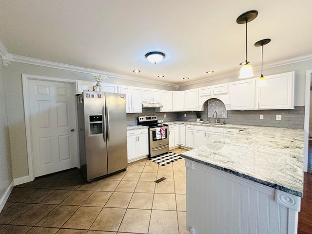 174 Collins Gibson Road, Manchester, KY 40962