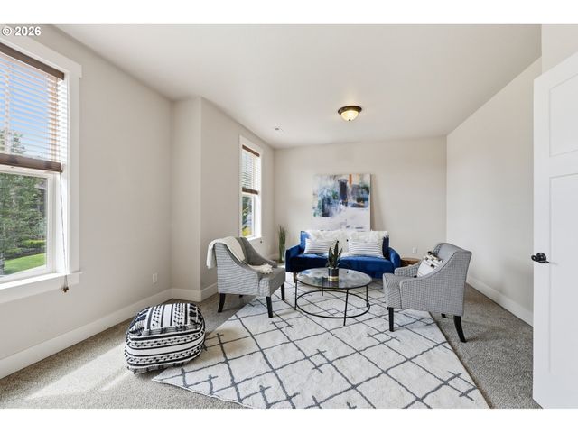 12261 Se BARI Ave, Happy Valley, OR 97086