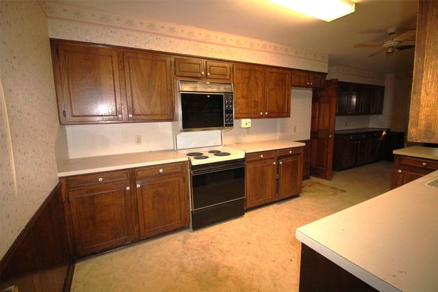 600 Rock Hollow Drive, Shreveport, LA 71115