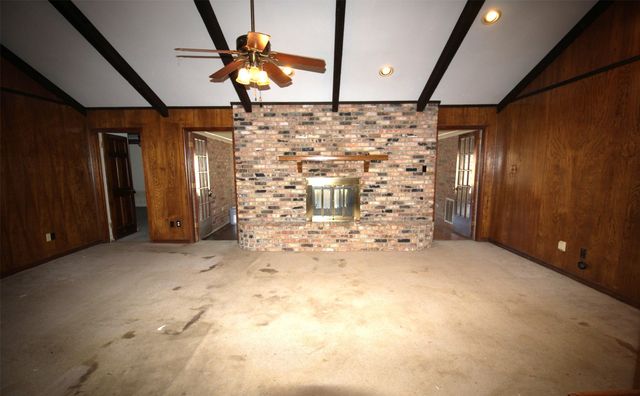 600 Rock Hollow Drive, Shreveport, LA 71115