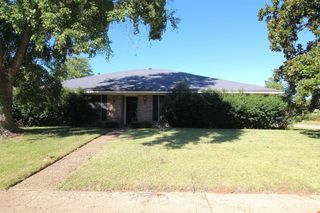 600 Rock Hollow Drive, Shreveport, LA 71115