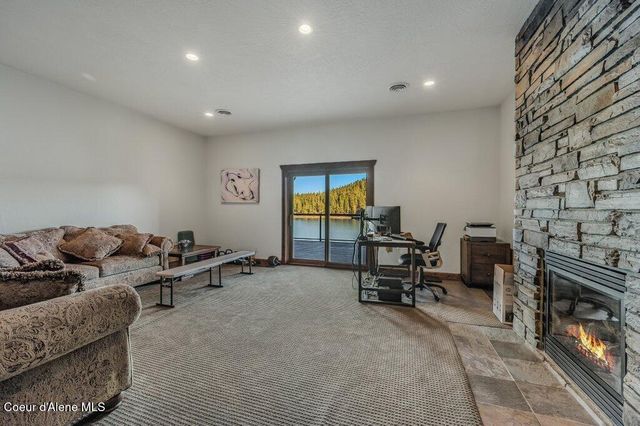 5071 S Fishhawk CT, Harrison, ID 83833