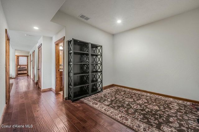 5071 S Fishhawk CT, Harrison, ID 83833