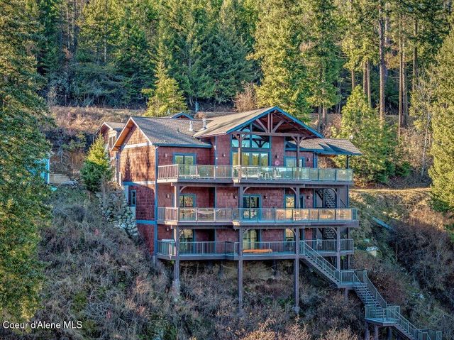 5071 S Fishhawk CT, Harrison, ID 83833