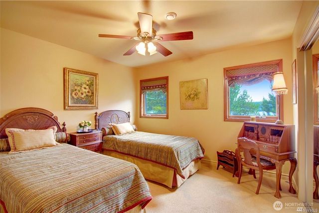 1898 Bayshore Road, Lopez Island, WA 98261