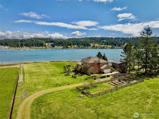 1898 Bayshore Road, Lopez Island, WA 98261