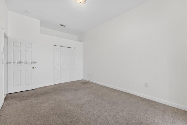 8852 NW 147th Ln, Miami Lakes, FL 33018