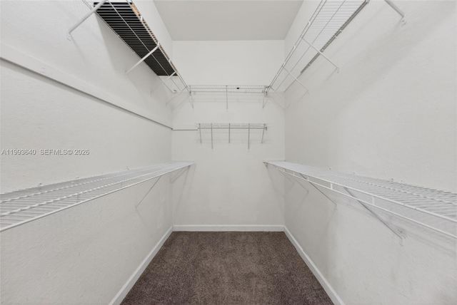 8852 NW 147th Ln, Miami Lakes, FL 33018