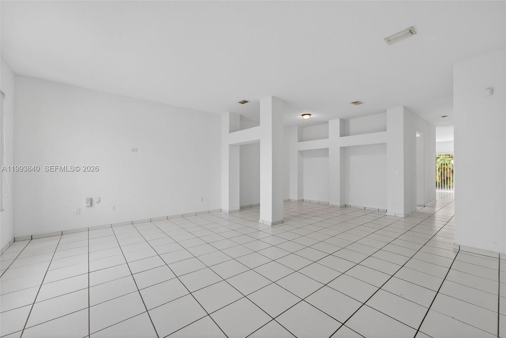 Image 14 of property listing at 8852 NW 147th Ln, Miami Lakes, FL 33018