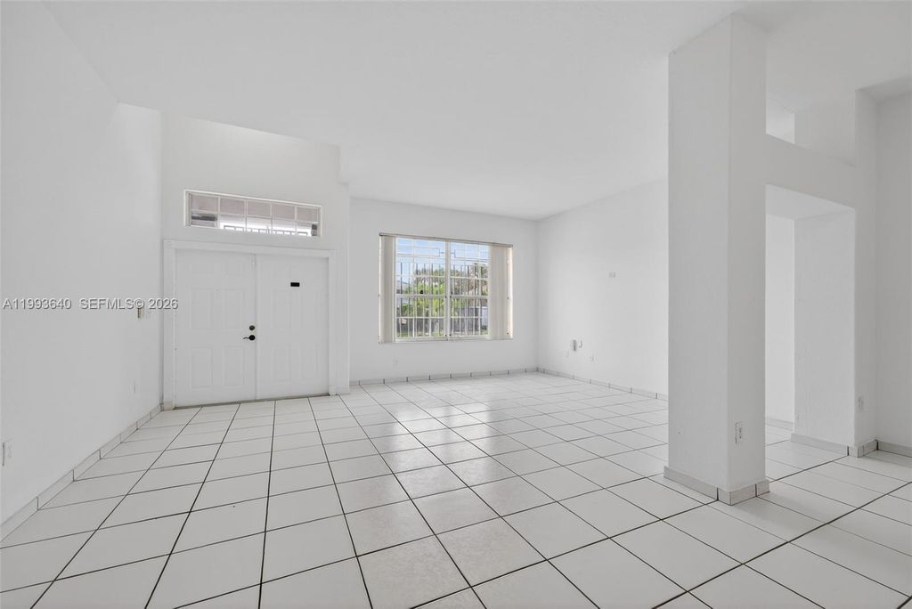 Image 19 of property listing at 8852 NW 147th Ln, Miami Lakes, FL 33018